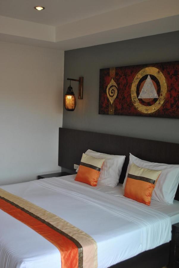 Baan Kata Maytha Karon Exterior photo